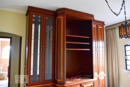 Sala 2 de casa para alugar com 3 quartos, 180m² em Vila do Castelo, São Paulo