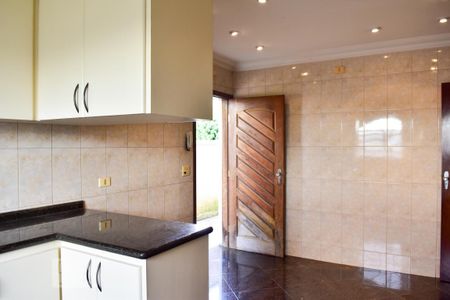 Cozinha de casa para alugar com 3 quartos, 180m² em Vila do Castelo, São Paulo