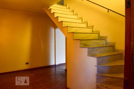 Sala de casa para alugar com 3 quartos, 180m² em Vila do Castelo, São Paulo