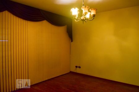 Sala de casa para alugar com 3 quartos, 180m² em Vila do Castelo, São Paulo