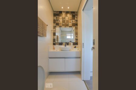 Casa à venda com 116m², 3 quartos e 2 vagas Casa à venda com 116m², 3 quartos e 2 vagasBanheiro da Suíte 3