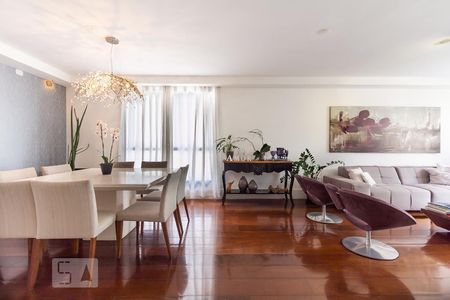 Sala de apartamento para alugar com 3 quartos, 187m² em Indianópolis, São Paulo