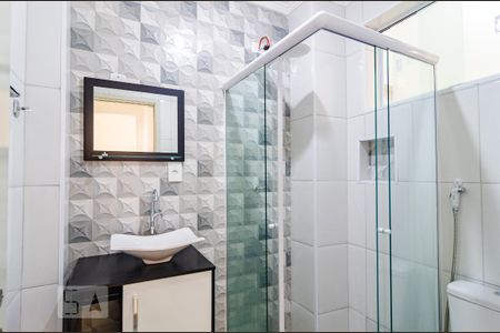 Banheiro Social de apartamento para alugar com 2 quartos, 55m² em Mirandópolis, São Paulo