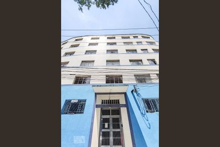 Apartamento para alugar com 55m², 2 quartos e sem vaga Apartamento para alugar com 55m², 2 quartos e sem vagaFachada