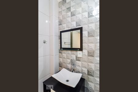 Banheiro Social de apartamento para alugar com 2 quartos, 55m² em Mirandópolis, São Paulo