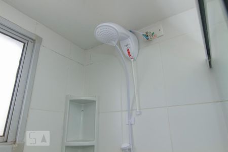 Banheiro da Suíte de apartamento à venda com 2 quartos, 52m² em Jardim Itu Sabará, Porto Alegre