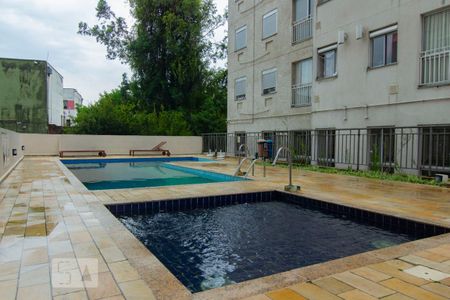 Apartamento à venda com 52m², 2 quartos e 1 vaga Apartamento à venda com 52m², 2 quartos e 1 vagaÁrea comum - Piscina