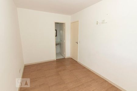 Suíte de apartamento à venda com 2 quartos, 52m² em Jardim Itu Sabará, Porto Alegre