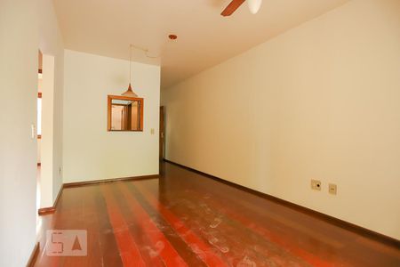 Sala de apartamento para alugar com 2 quartos, 75m² em Auxiliadora, Porto Alegre