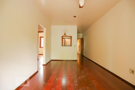 Sala de apartamento para alugar com 2 quartos, 75m² em Auxiliadora, Porto Alegre
