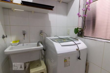 Apartamento à venda com 62m², 2 quartos e 1 vagaÁrea de Serviço