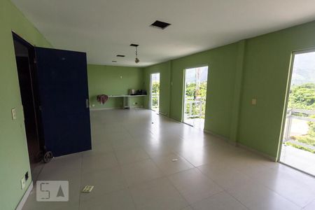 Casa para alugar com 280m², 4 quartos e 3 vagas Casa para alugar com 280m², 4 quartos e 3 vagasDetalhe Sala