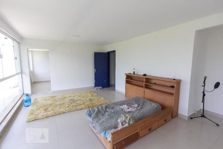 Casa para alugar com 280m², 4 quartos e 3 vagas Casa para alugar com 280m², 4 quartos e 3 vagasSala 2