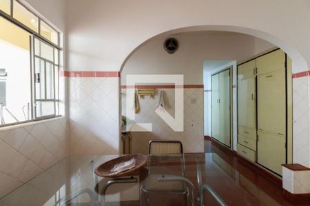 Casa à venda com 409m², 3 quartos e 5 vagasCozinha 