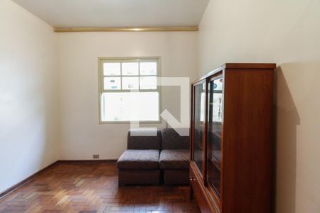 Casa à venda com 409m², 3 quartos e 5 vagasQuarto 2