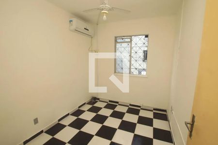 Quarto de casa para alugar com 2 quartos, 47m² em Conjunto Residencial José Bonifácio, São Paulo