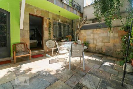 Casa à venda com 120m², 3 quartos e 2 vagas Casa à venda com 120m², 3 quartos e 2 vagasGaragem