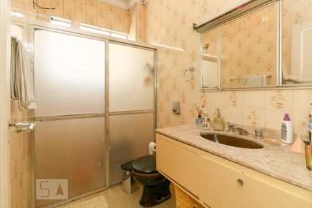 Casa à venda com 120m², 3 quartos e 2 vagas Casa à venda com 120m², 3 quartos e 2 vagasBanheiro