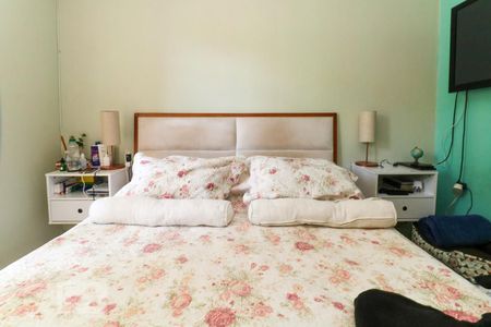 Casa à venda com 120m², 3 quartos e 2 vagas Casa à venda com 120m², 3 quartos e 2 vagasQuarto 3