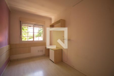 Quarto 1 de casa de condomínio para alugar com 4 quartos, 122m² em Vila Assunção, Porto Alegre
