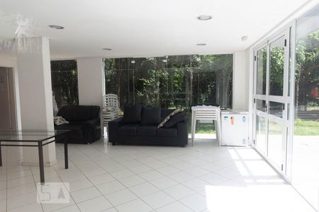 Apartamento para alugar com 57m², 2 quartos e 1 vagaÁrea comum - salão de festas