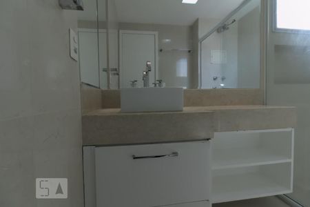 Apartamento para alugar com 95m², 2 quartos e 2 vagasBanheiro da Suíte