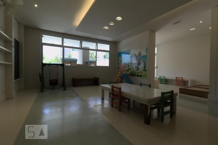Apartamento para alugar com 95m², 2 quartos e 2 vagasBrinquedoteca