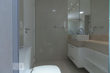 Apartamento para alugar com 95m², 2 quartos e 2 vagasBanheiro da Suíte