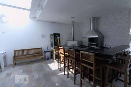 Apartamento para alugar com 95m², 2 quartos e 2 vagasÁrea comum - Churrasqueira