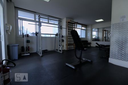 Apartamento para alugar com 95m², 2 quartos e 2 vagasÁrea comum - Academia