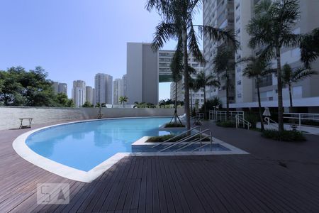 Apartamento para alugar com 95m², 2 quartos e 2 vagasÁrea comum - Piscina