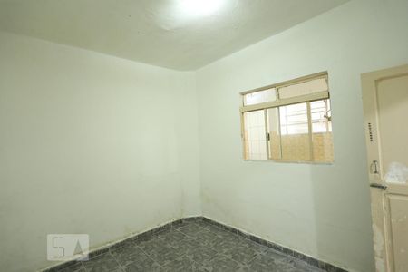 Casa para alugar com 2 quartos, 70m² em Vila Paulistania, São Paulo