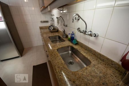 Apartamento à venda com 154m², 4 quartos e 3 vagasCozinha