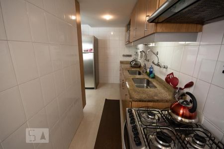 Apartamento à venda com 154m², 4 quartos e 3 vagasCozinha
