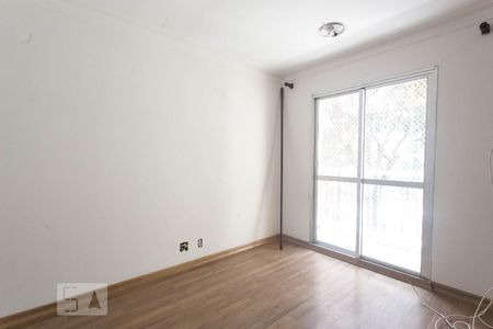 Sala de apartamento para alugar com 2 quartos, 48m² em Parada Xv de Novembro, São Paulo