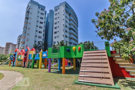 Apartamento à venda com 130m², 3 quartos e 2 vagas Apartamento à venda com 130m², 3 quartos e 2 vagasParquinho