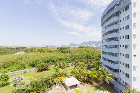 Apartamento à venda com 130m², 3 quartos e 2 vagas Apartamento à venda com 130m², 3 quartos e 2 vagasVista
