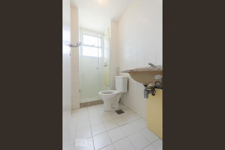 Apartamento à venda com 130m², 3 quartos e 2 vagas Apartamento à venda com 130m², 3 quartos e 2 vagasBanheiro da Suíte 1