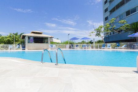 Apartamento à venda com 130m², 3 quartos e 2 vagas Apartamento à venda com 130m², 3 quartos e 2 vagasPiscina