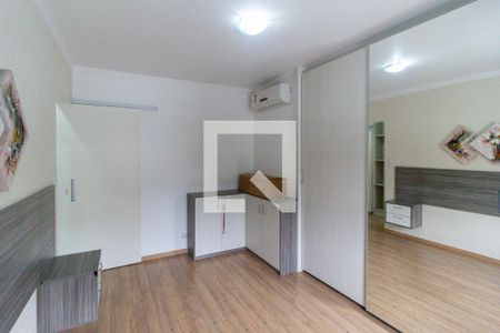 Quarto 1 de casa à venda com 2 quartos, 150m² em Bosque da Saúde, São Paulo