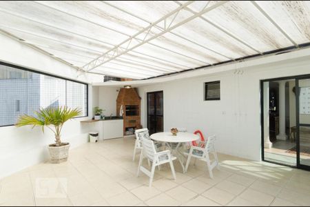 Apartamento à venda com 332m², 3 quartos e 3 vagasChurrasqueira