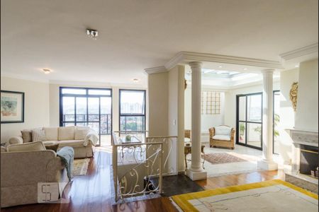 Apartamento à venda com 332m², 3 quartos e 3 vagasSala da cobertura