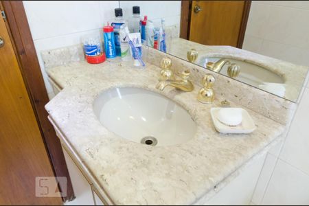 Apartamento à venda com 332m², 3 quartos e 3 vagasBanheiro