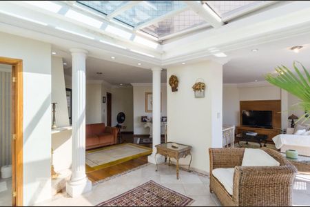 Apartamento à venda com 332m², 3 quartos e 3 vagasSala da cobertura