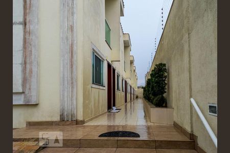 Casa de condomínio à venda com 120m², 3 quartos e 2 vagasentrada