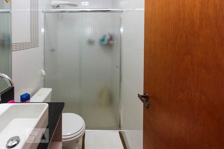 Casa de condomínio à venda com 120m², 3 quartos e 2 vagasBanheiro Social
