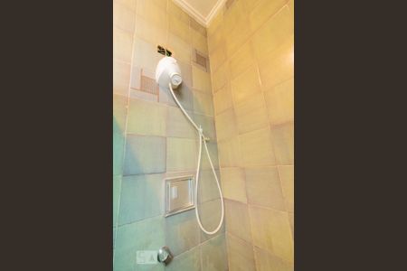 Casa à venda com 192m², 4 quartos e 2 vagas Casa à venda com 192m², 4 quartos e 2 vagasBanheiro