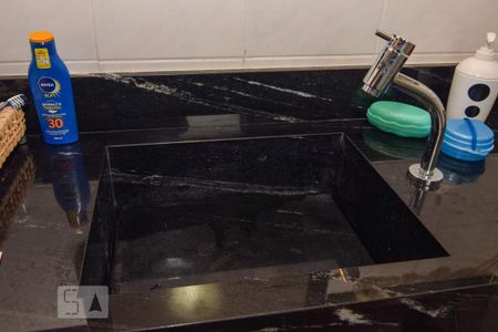 Apartamento para alugar com 170m², 3 quartos e 2 vagasBanheiro da Suíte