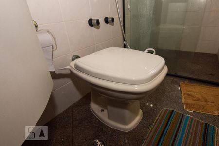 Apartamento para alugar com 170m², 3 quartos e 2 vagasBanheiro