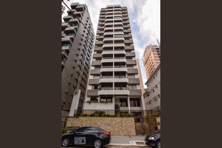 Apartamento para alugar com 170m², 3 quartos e 2 vagasFachada